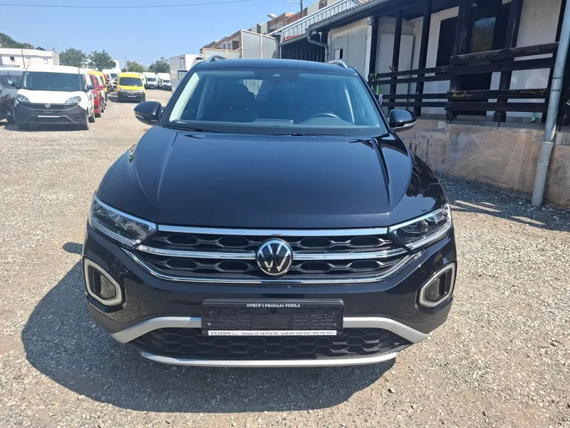 volkswagen t-roc 2.0 tdi*150ks*klima*navigacija* - slika 2