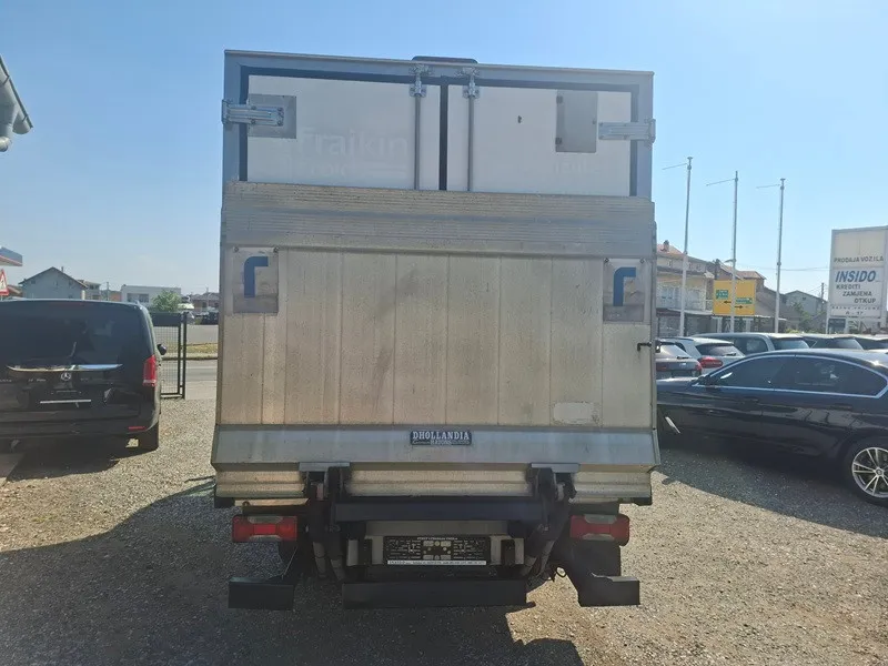 iveco daily 2.3 d*hladnjača*priključak za struju*utovarna rampa* - slika 5