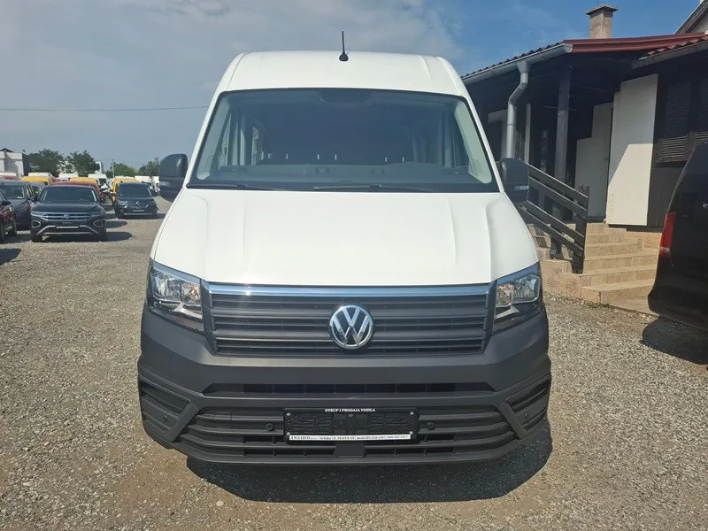 volkswagen crafter 2.0 tdi*177ks*6+1*klima*navigacija*kuka za vuču* - slika 2