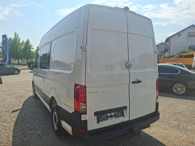 volkswagen crafter 2.0 tdi*177ks*6+1*klima*navigacija*kuka za vuču* - slika 9