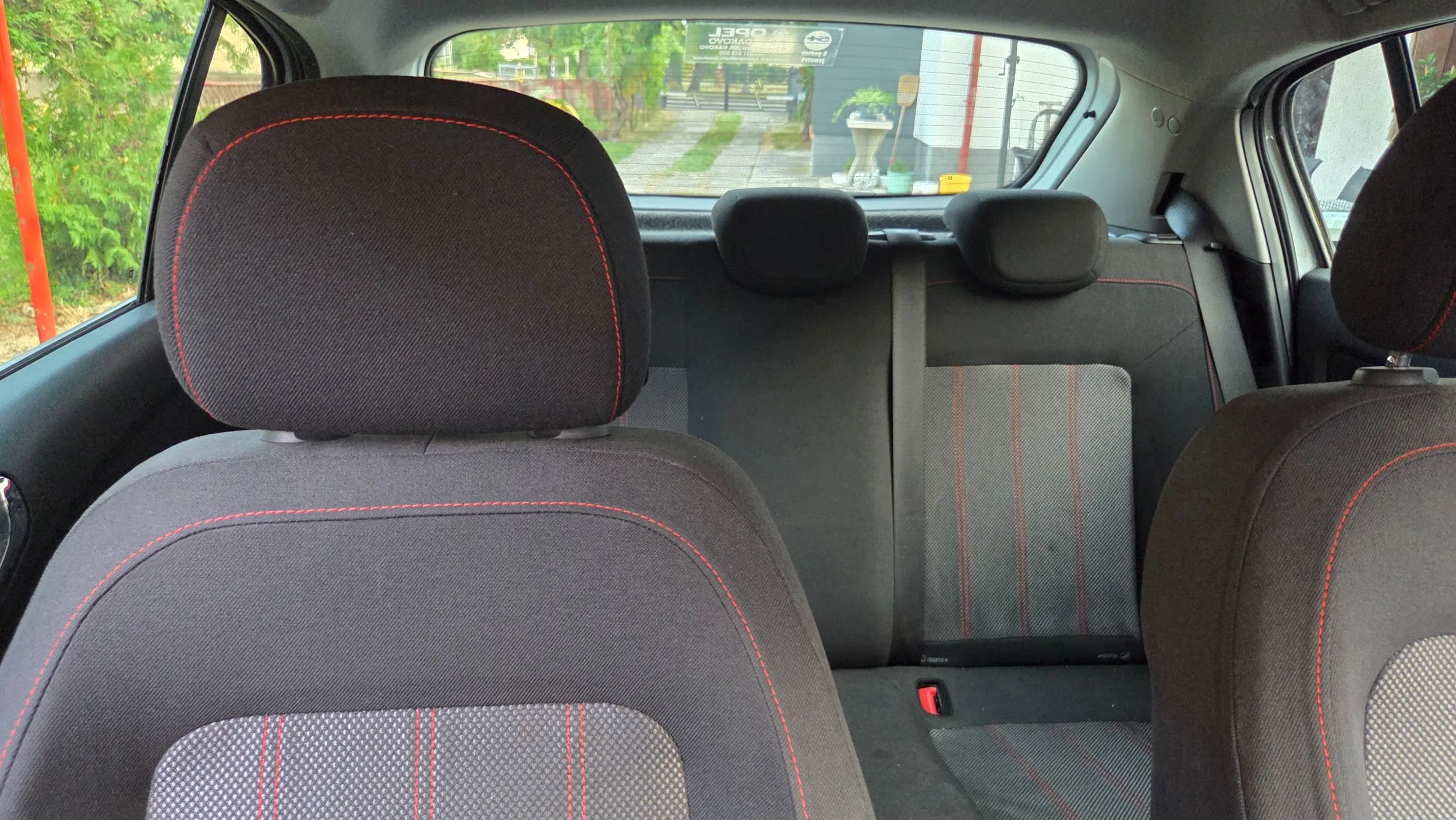opel corsa, 1.2 63 kw, 2012.g reg. do 2/27 - slika 9
