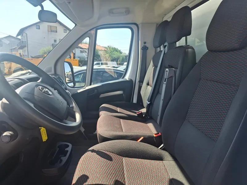 opel movano 2.2 cdti*140ks*utovarna rampa*klima*park.kamera* - slika 12