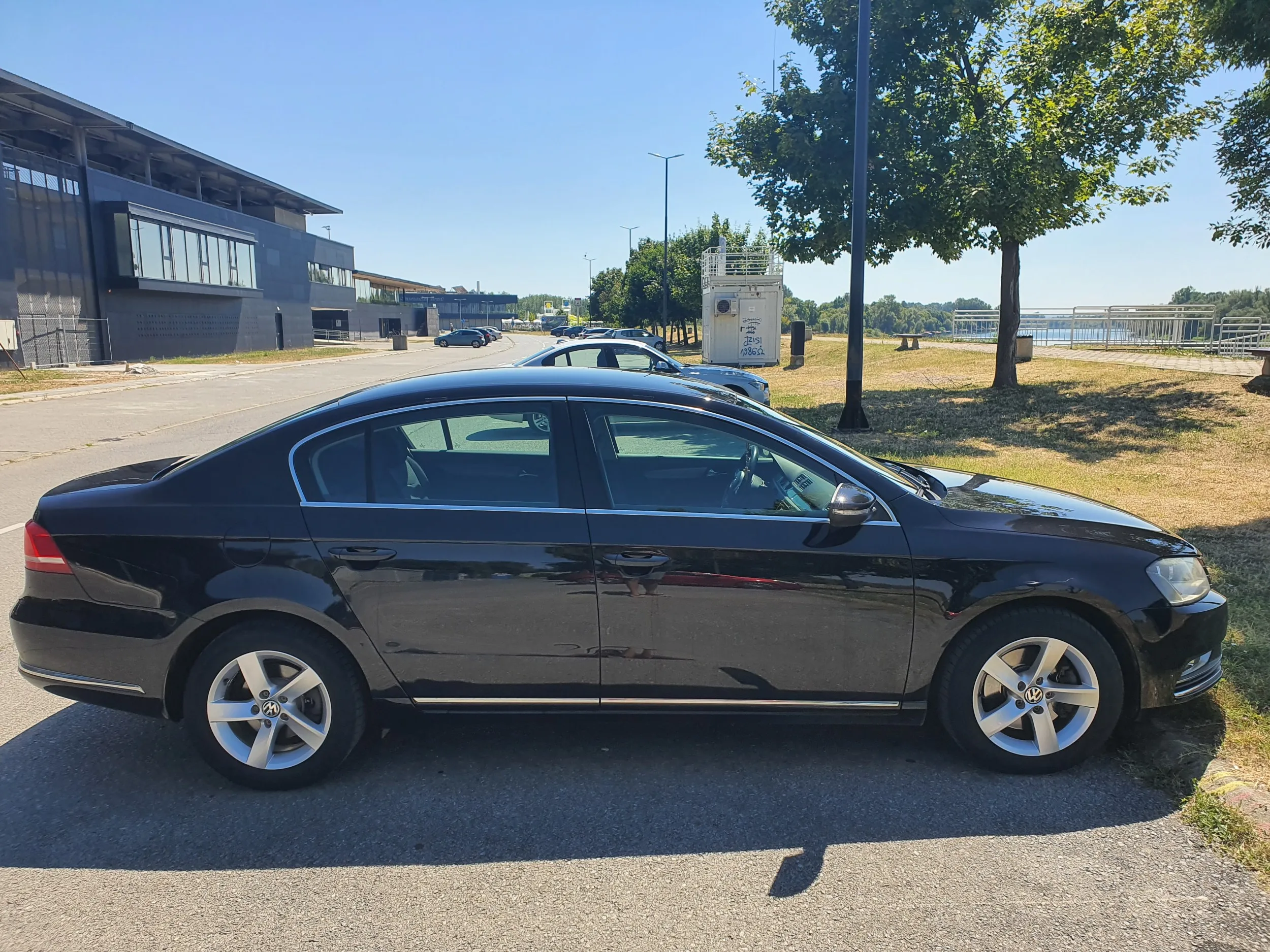 passat, 2,0 tdi, 2011 godište, 159 216 km - slika 5