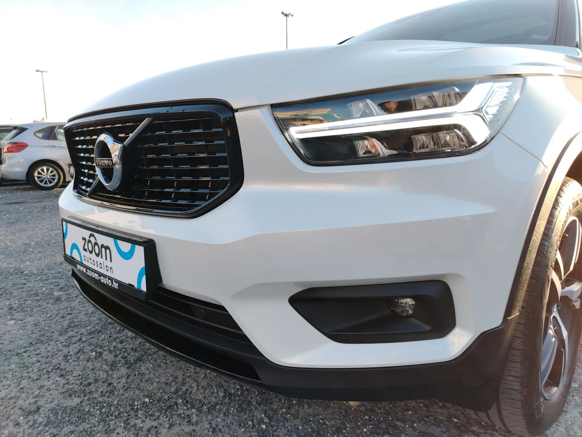 volvo xc40 d3 - slika 5