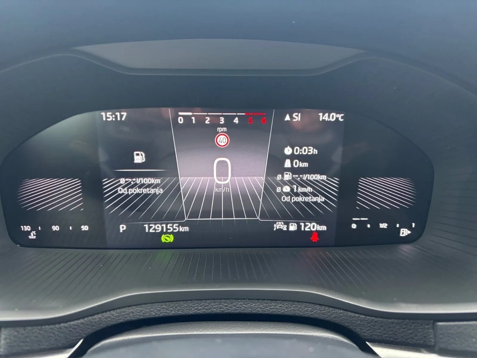 škoda karoq 2.0 tdi 85kw automatik - slika 15