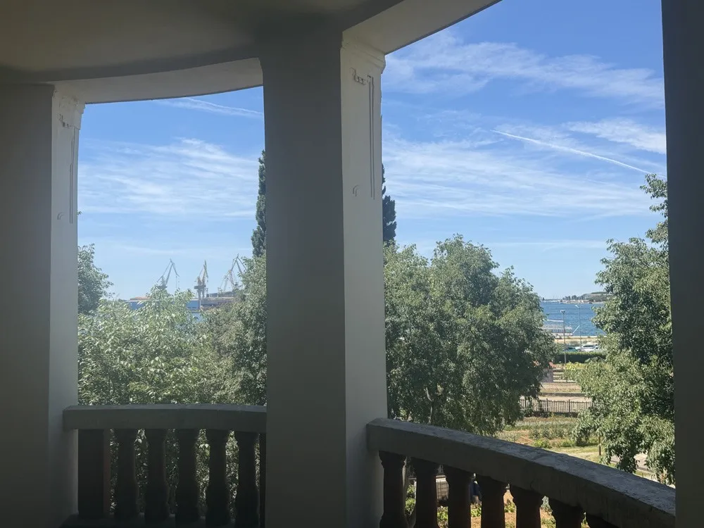 villa münz, stan sa zaobljenom lođom, 2. kat, 147 m2, blizina arene, - slika 23