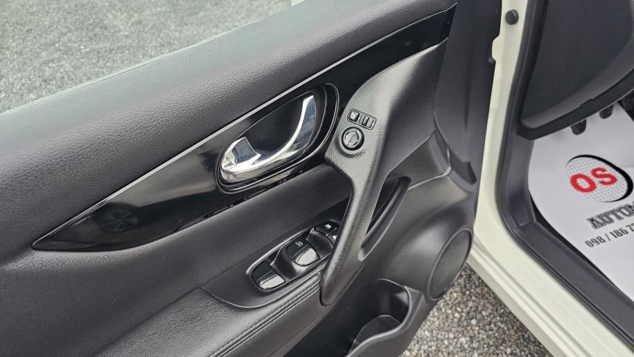 nissan qashqai1,6 dci,klima,panorama,navigacija,koža,kamera 360,alu 18 - slika 15