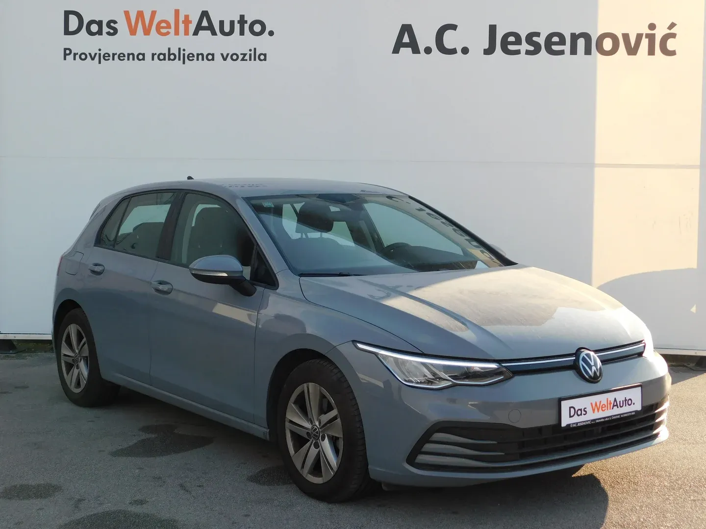 11659 volkswagen golf 2.0 tdi life - slika 3