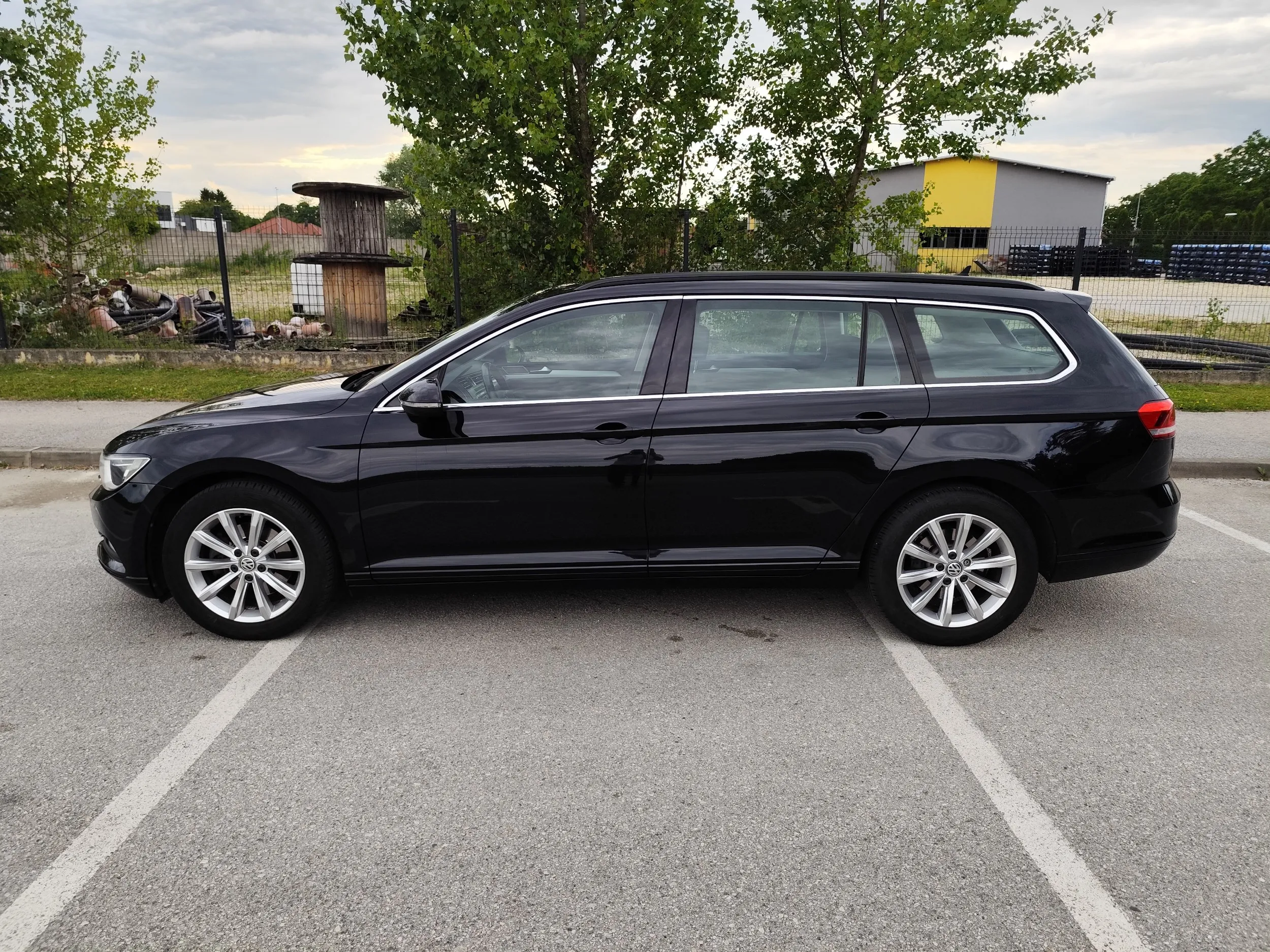 vw passat variant 1,6tdi bluemotion - slika 7
