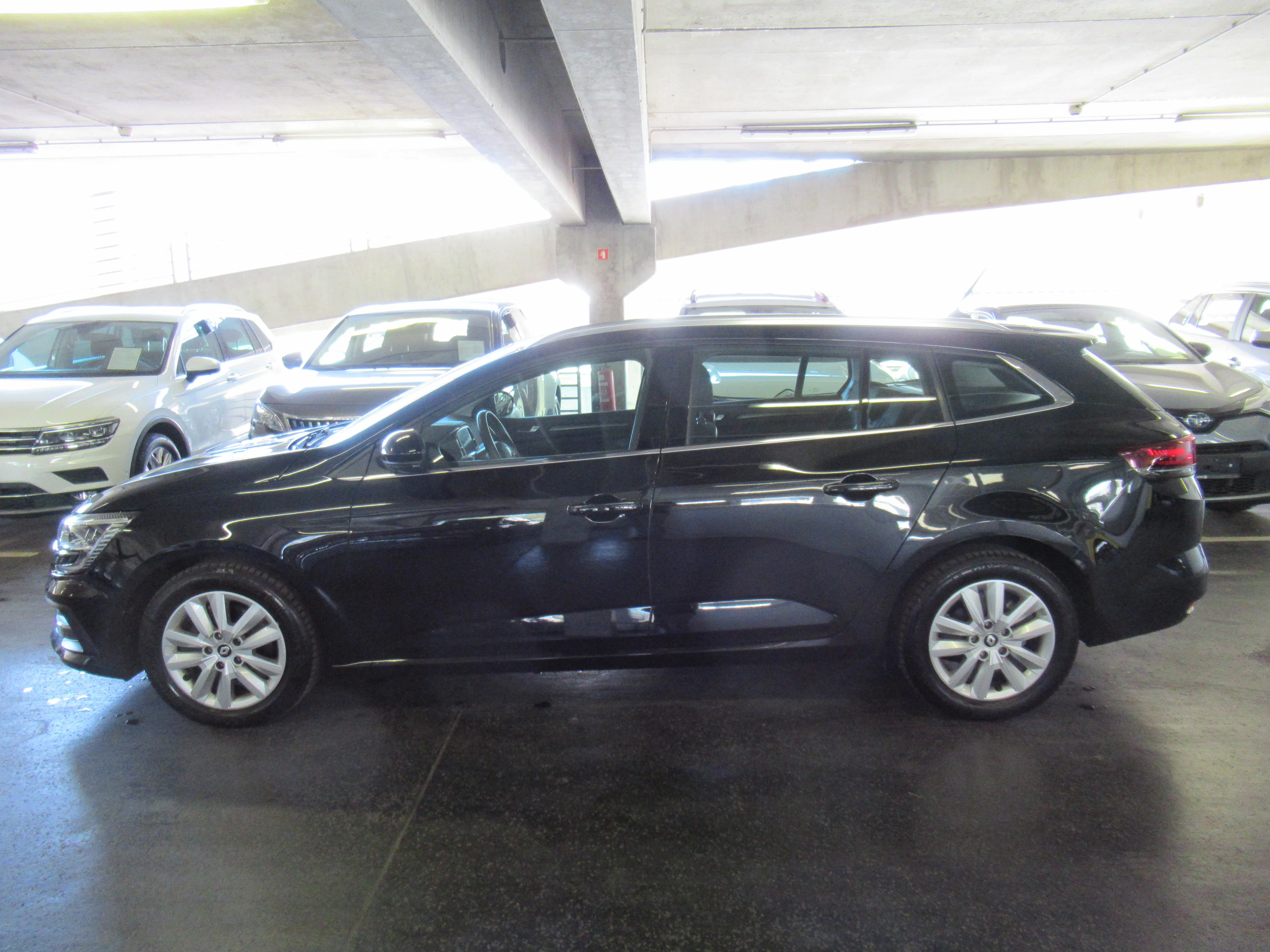 renault megane grandtour zen tce 140 edc - slika 7