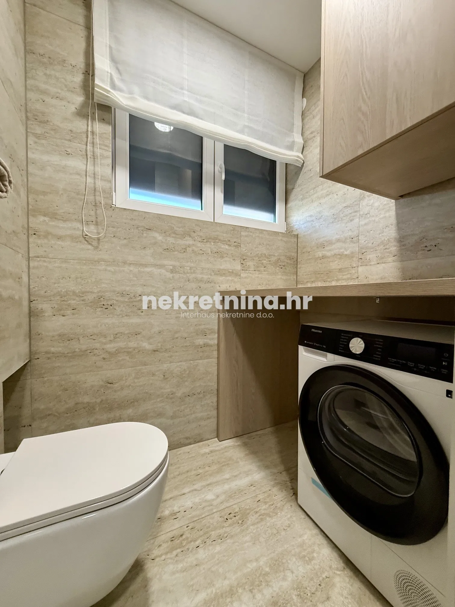 prodaja - trosobni stan: poreč, 105m2 + spremište 30m2, novogradnja - slika 27