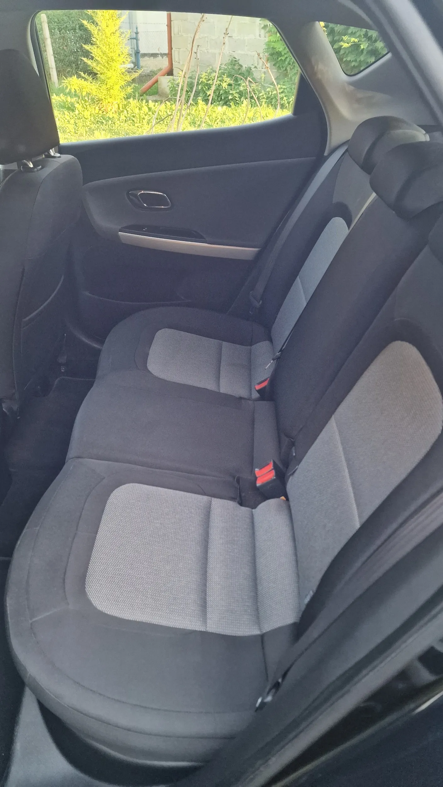 kia ceed 1.6 crdi - slika 12