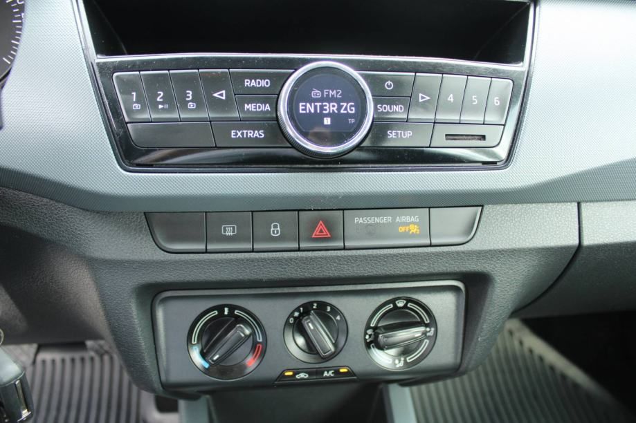 škoda fabia combi 1.0 tsi - slika 10