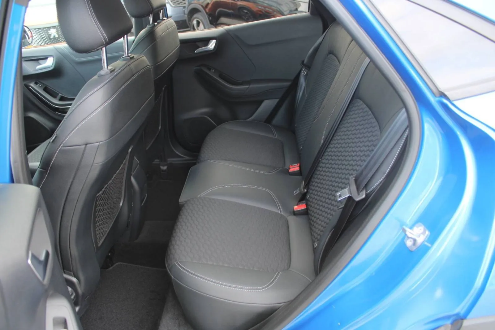 ford puma 1.0 ecoboost titanium *navigacija, kamera* - slika 11
