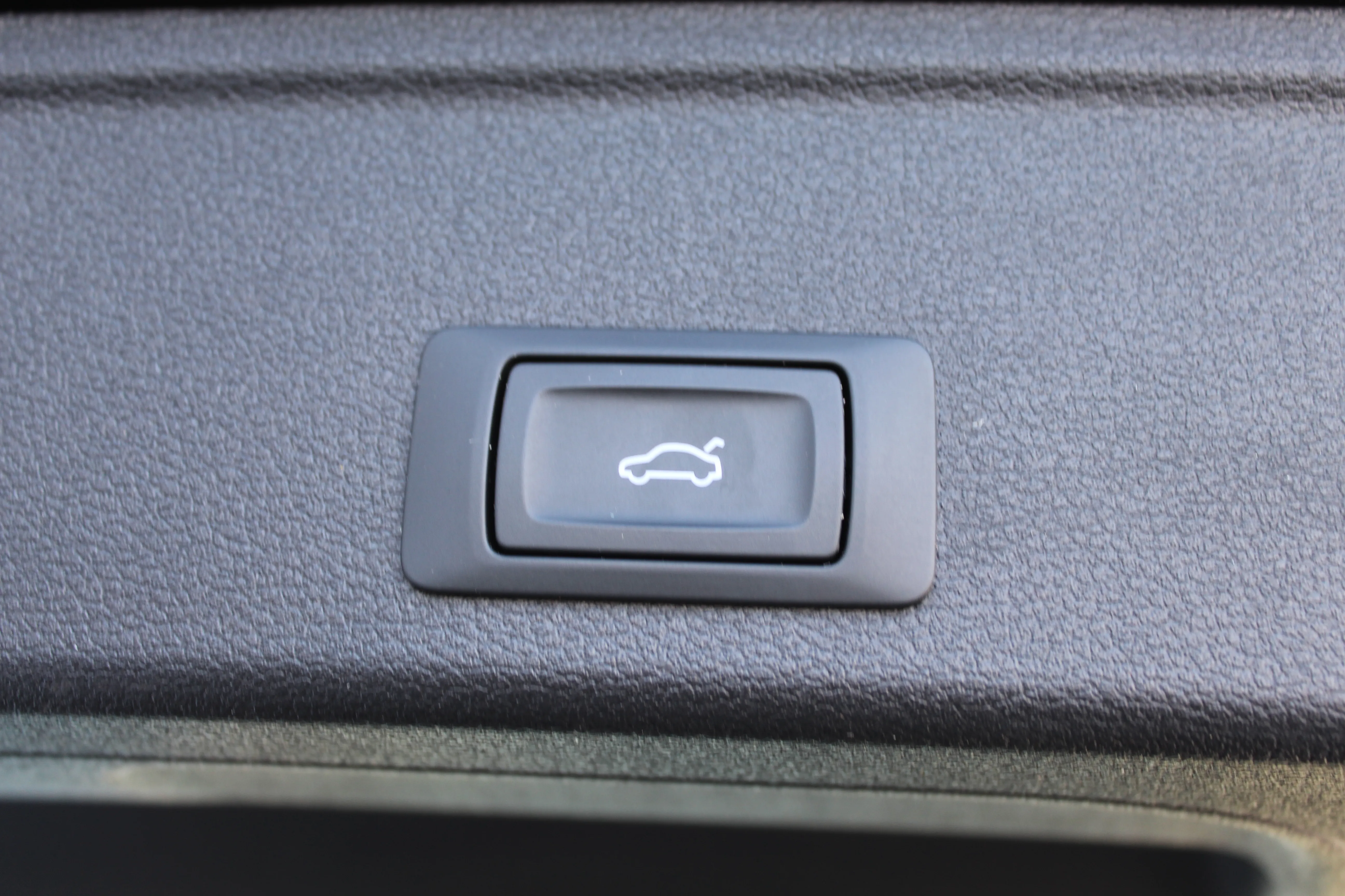 13109 audi a4 avant 30 tdi s tronic - slika 15