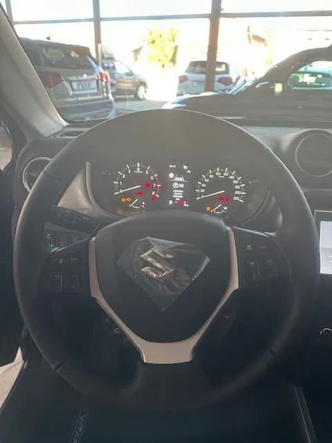 suzuki vitara 1,4 gl+ 2wd automatik - dostupno odmah!!! - slika 15
