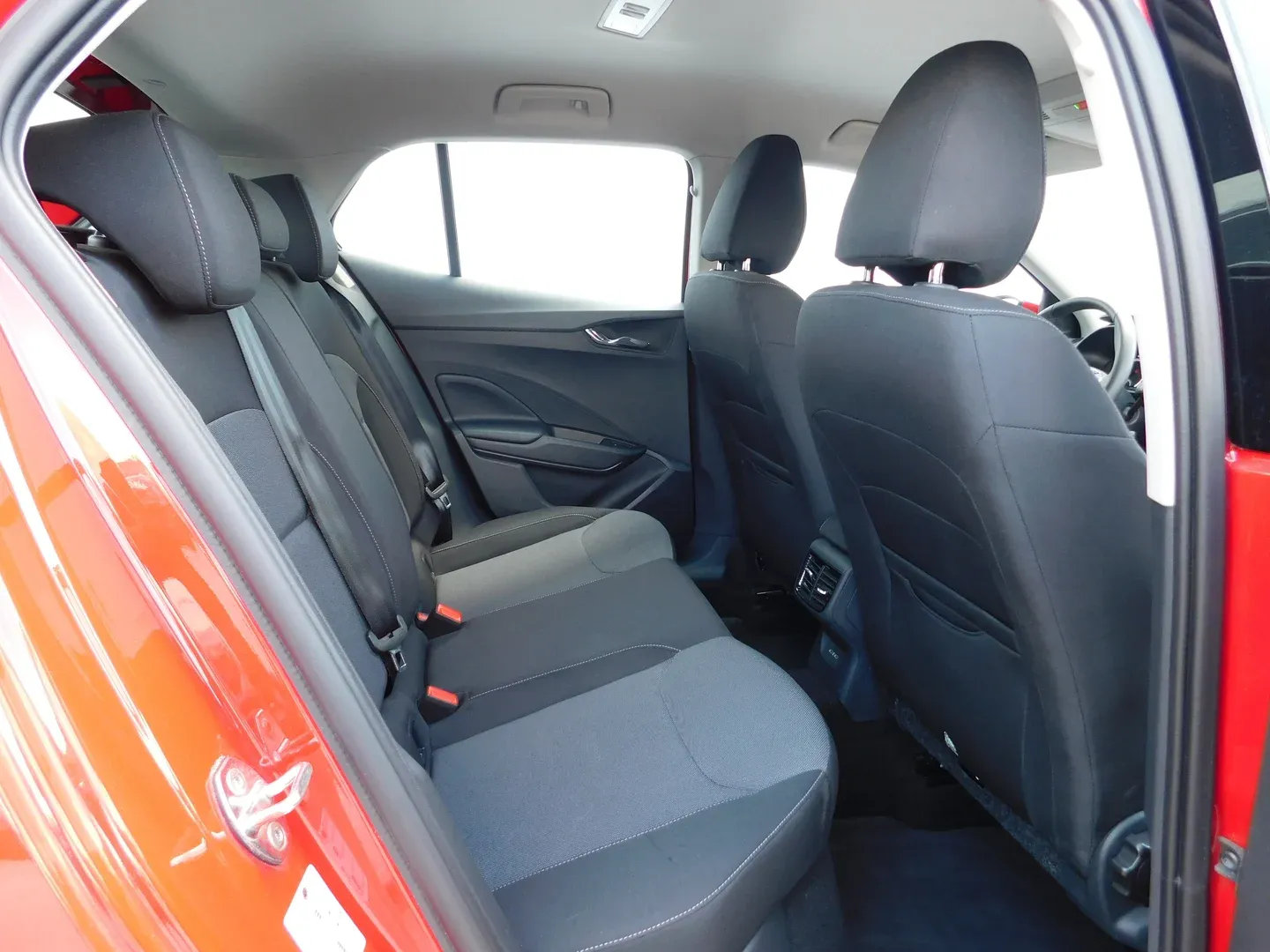 12255 škoda fabia clever 1.0 tsi - slika 12