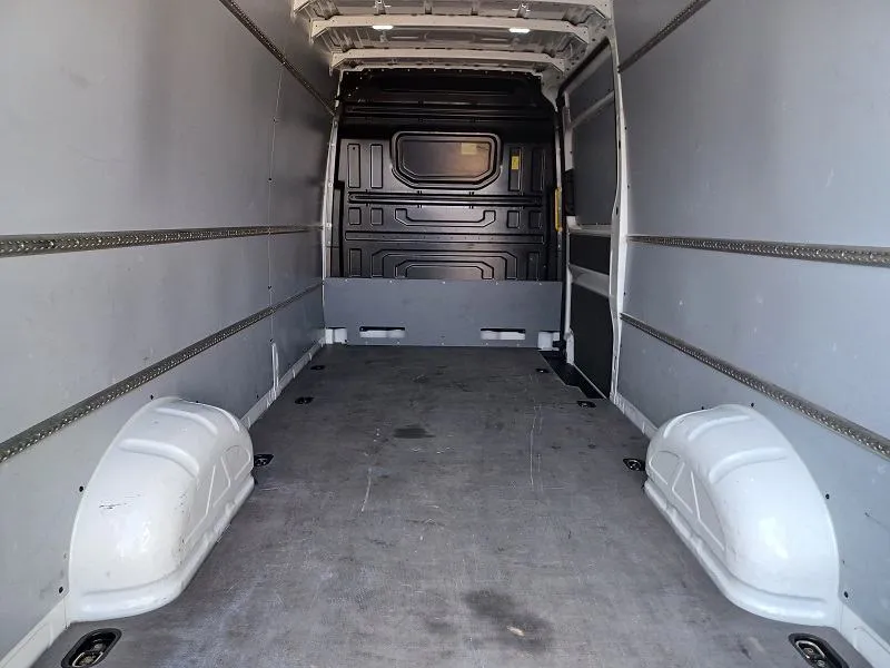 volkswagen crafter 2.0 tdi*176ks*klima*tempomat* - slika 9