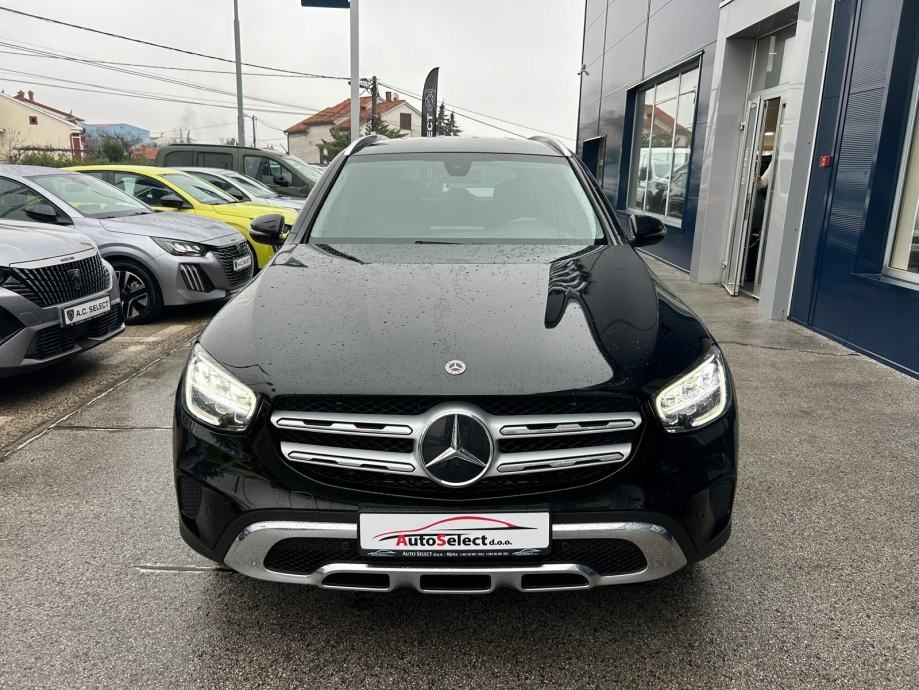 mercedes glc 200 4matic - model 2022 - navi - kamera - reg 1 god !!! - slika 3