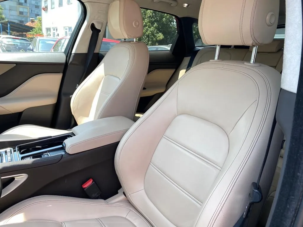 jaguar f-pace 2.0 d 4x4 automatik, navi, led, kamera, 4x garancija! - slika 23