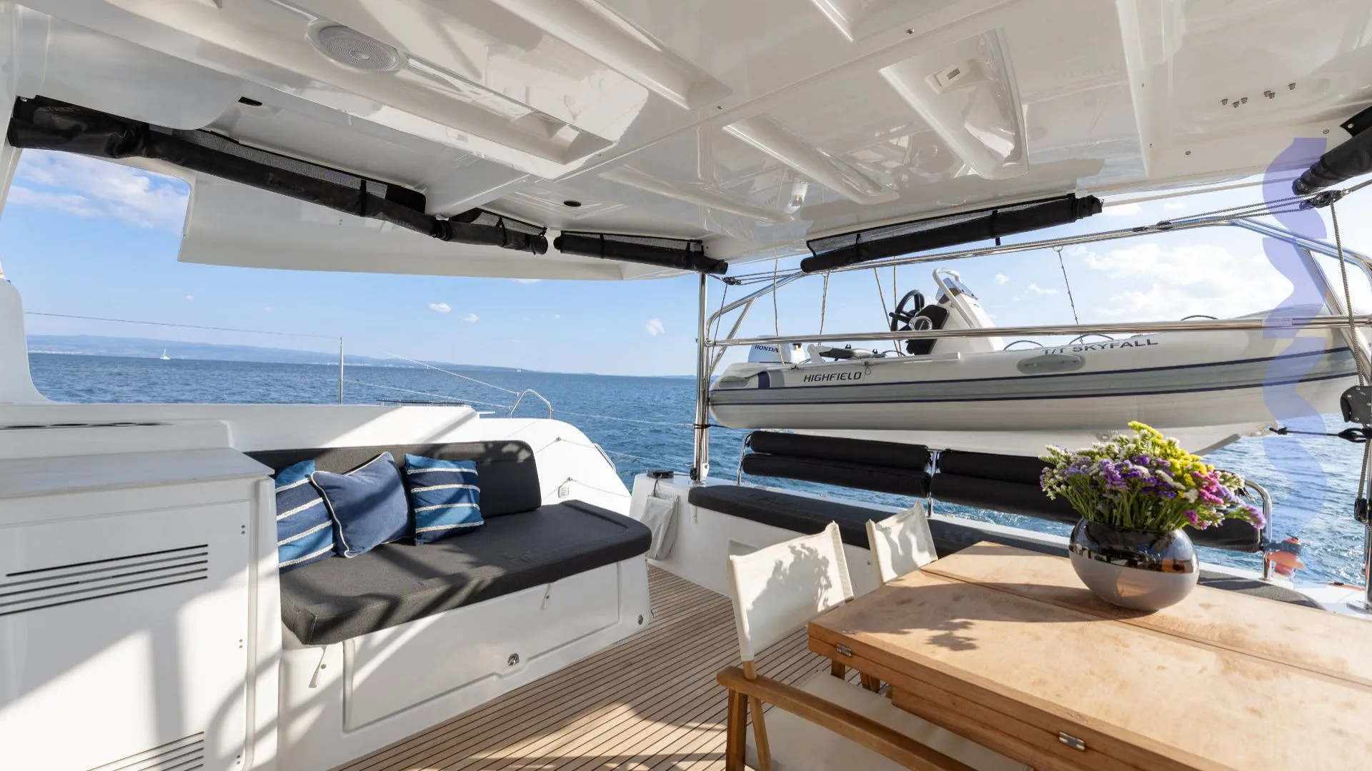 lagoon 46 -skyfall - charter ready - slika 4