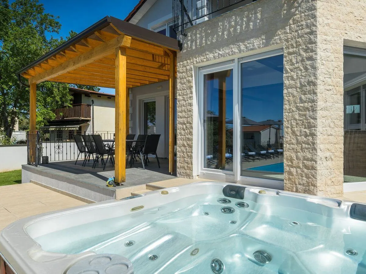 poreč-vila sa bazenom na prodaji (prodaja) - slika 5