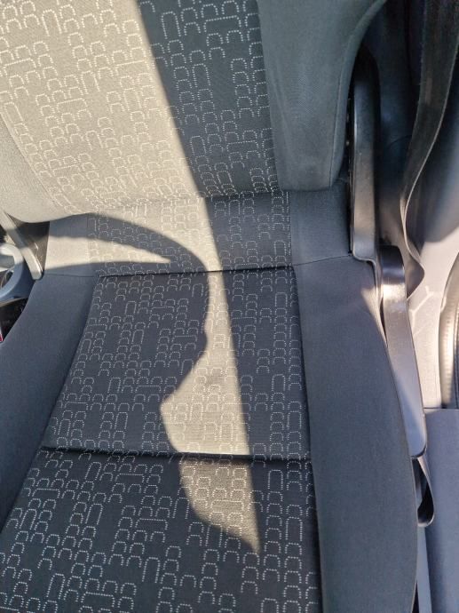 mitsubishi colt 1,3 pocinčan bez hrđe 160 tkm kartice do 36 rata - slika 15