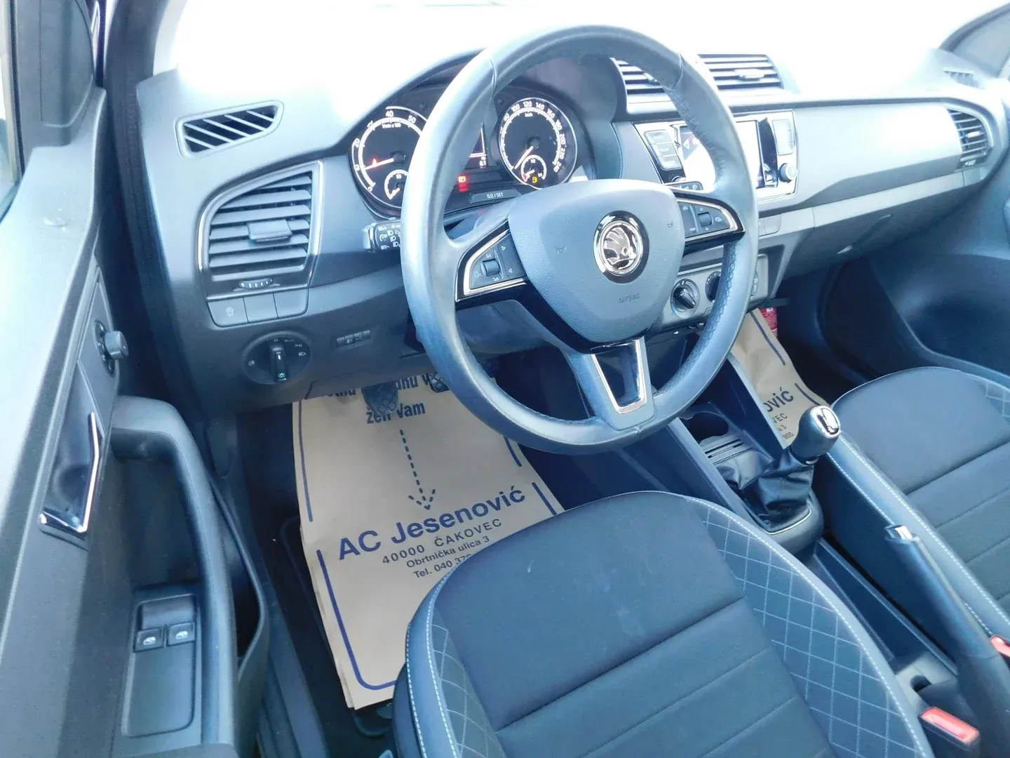 10559 škoda fabia ambition 1.0 - slika 8