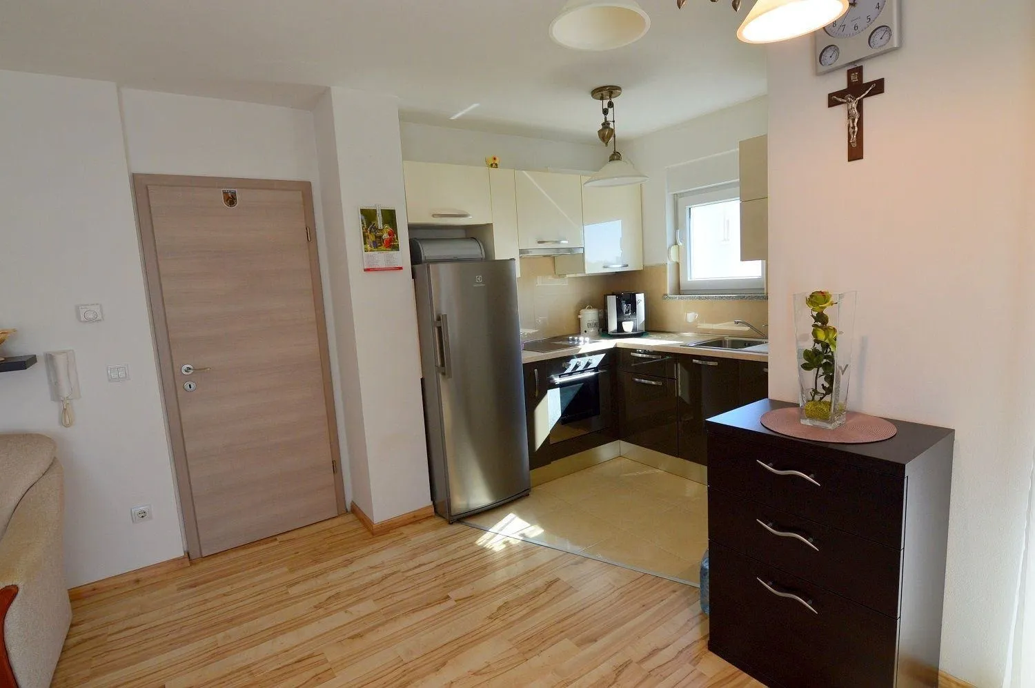 poreč 4 km-stan na prodaji od 66 m2 + 53 m2 tavana (prodaja) - slika 5