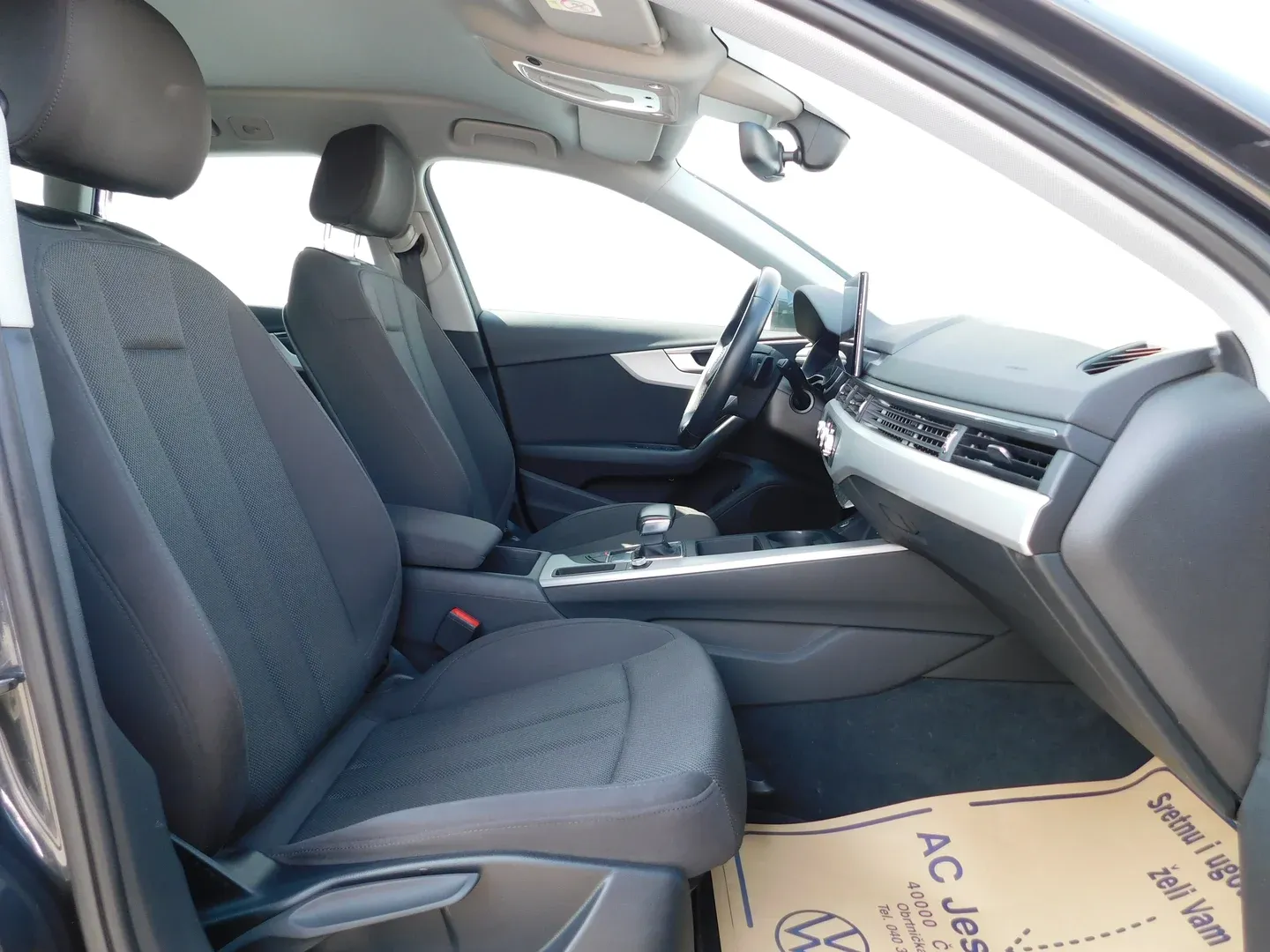 12204 audi a4 avant 30 tdi s tronic - slika 12