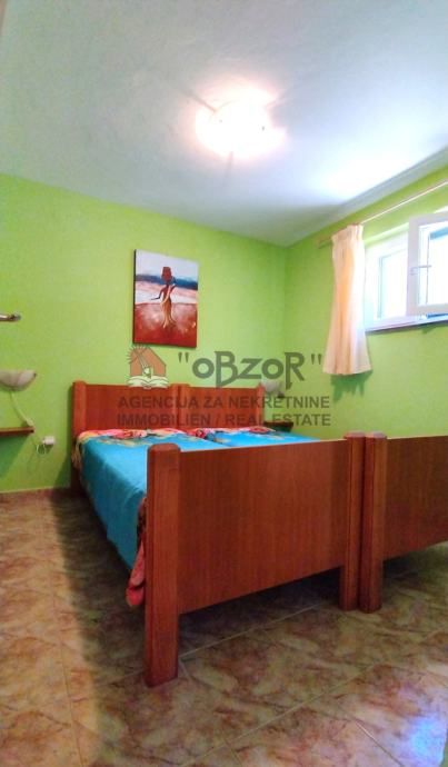 pridraga-visoka prizemnica s pogledom na more - slika 17