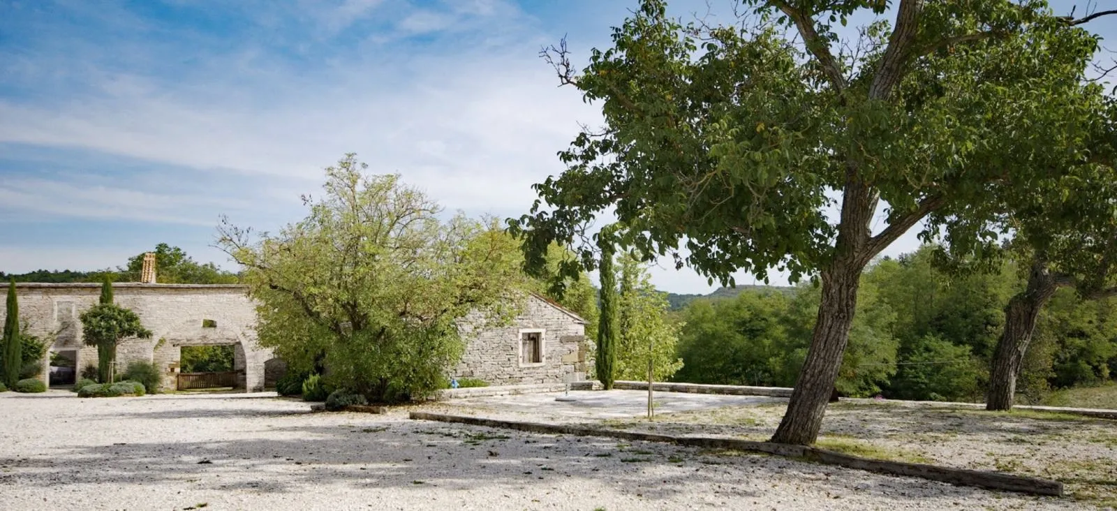 grožnjan-luksuzno imanje na prodaji (prodaja) - slika 12