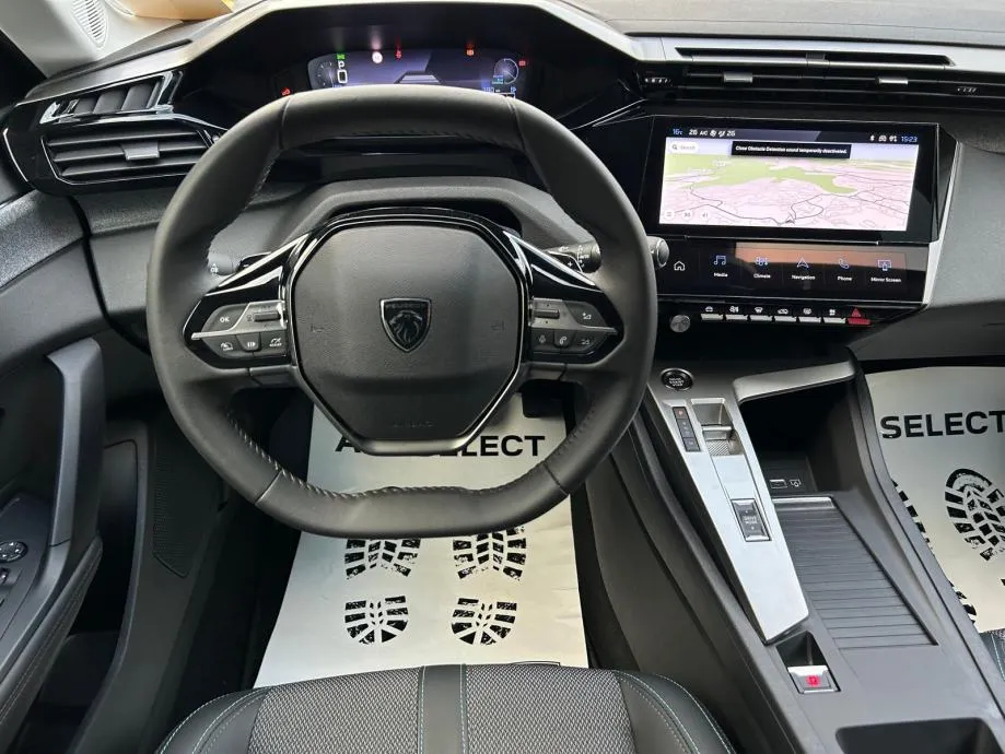 peugeot 408 hybrid 145 e-dcs6 - 2025. - 15.000 km - reg. 1 god! - slika 14