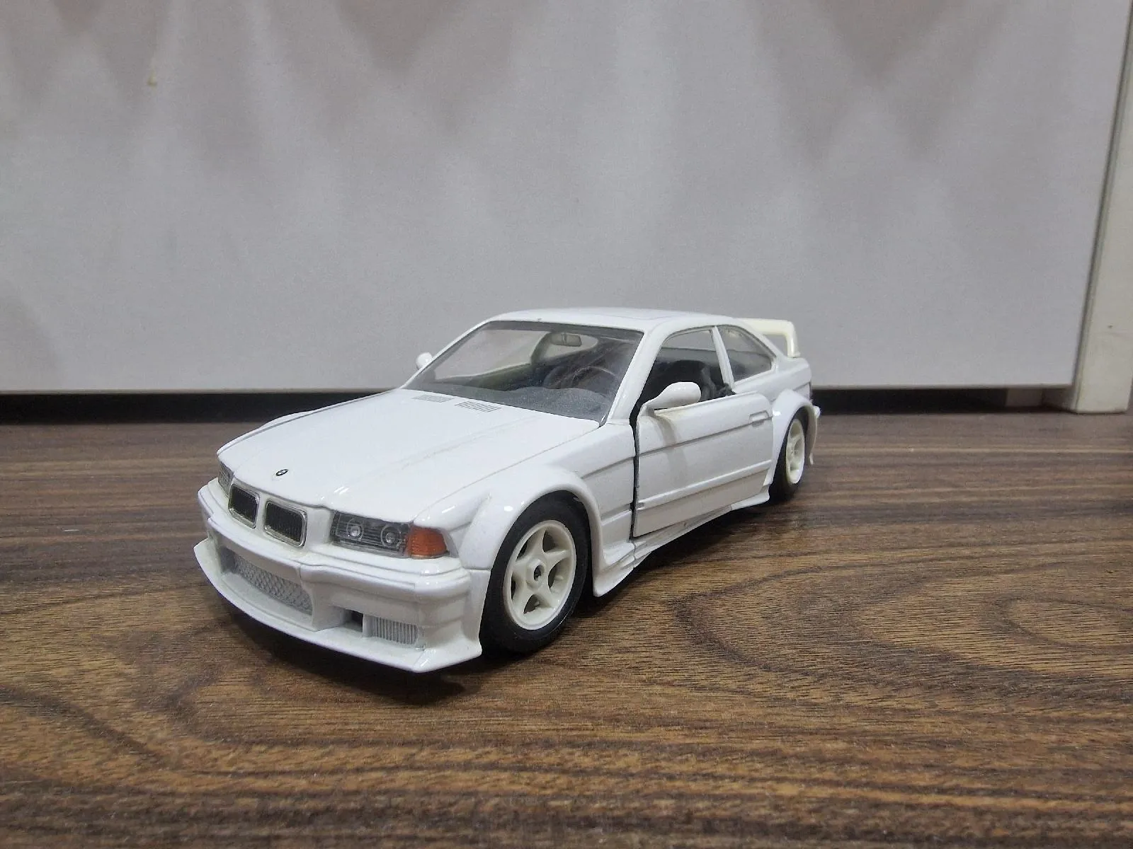 makete autica 1/24 - slika 8