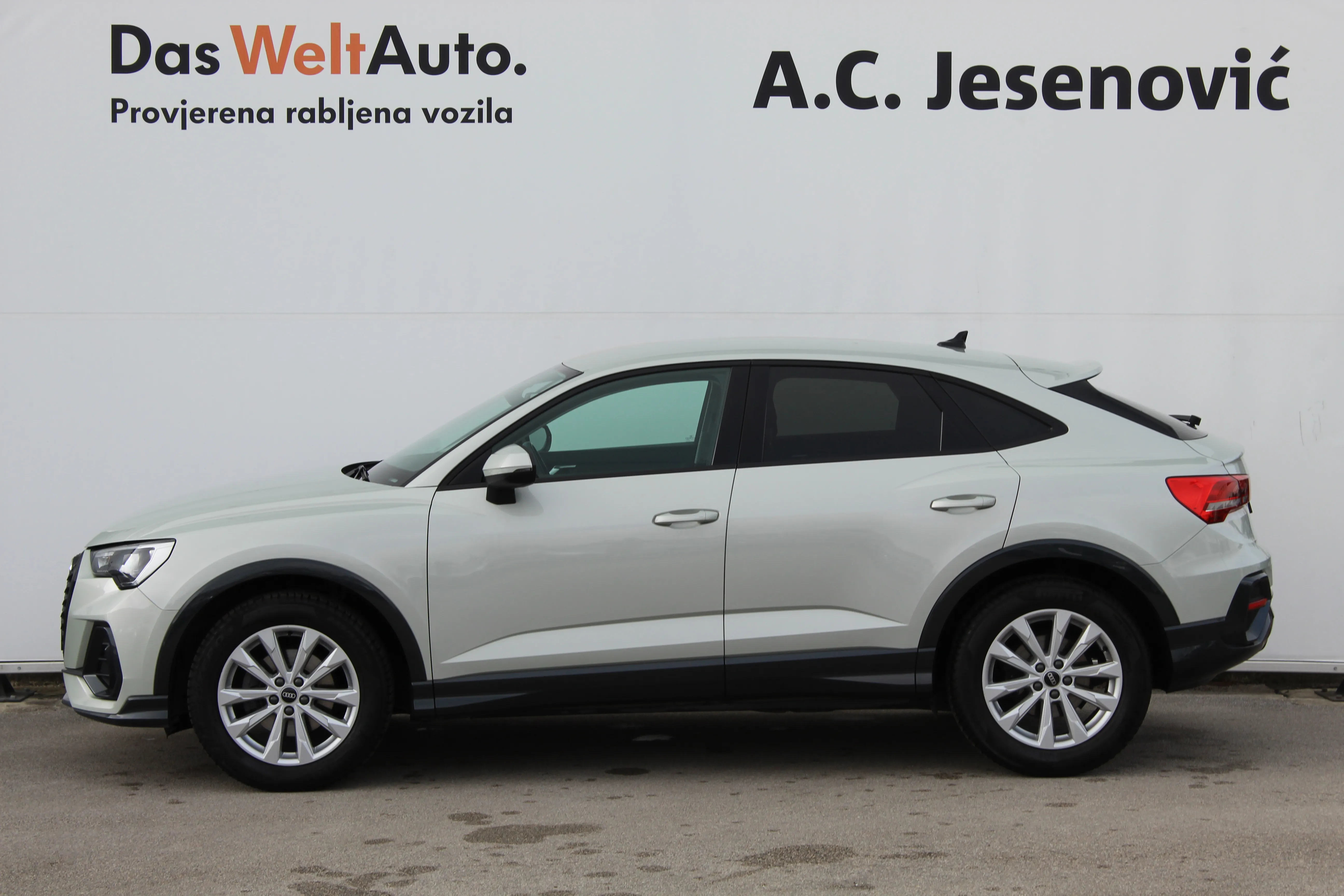 audi q3 sb 35tdi s tronic - slika 10