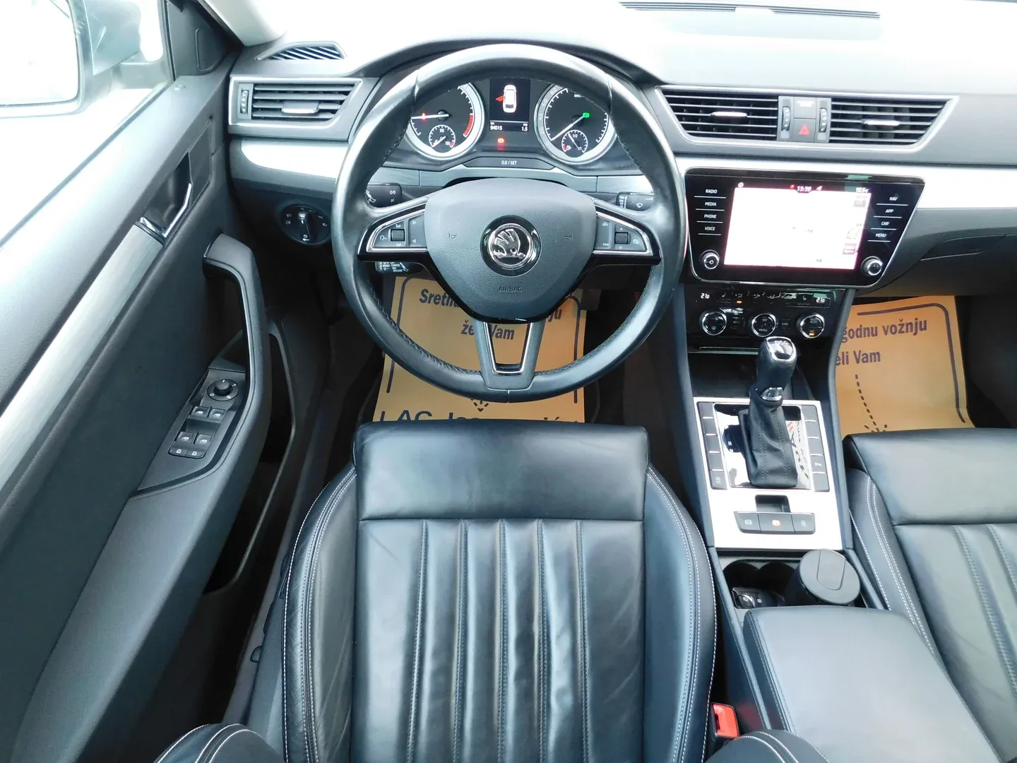 11447 škoda superb combi ambition 1.6 tdi dsg - slika 9