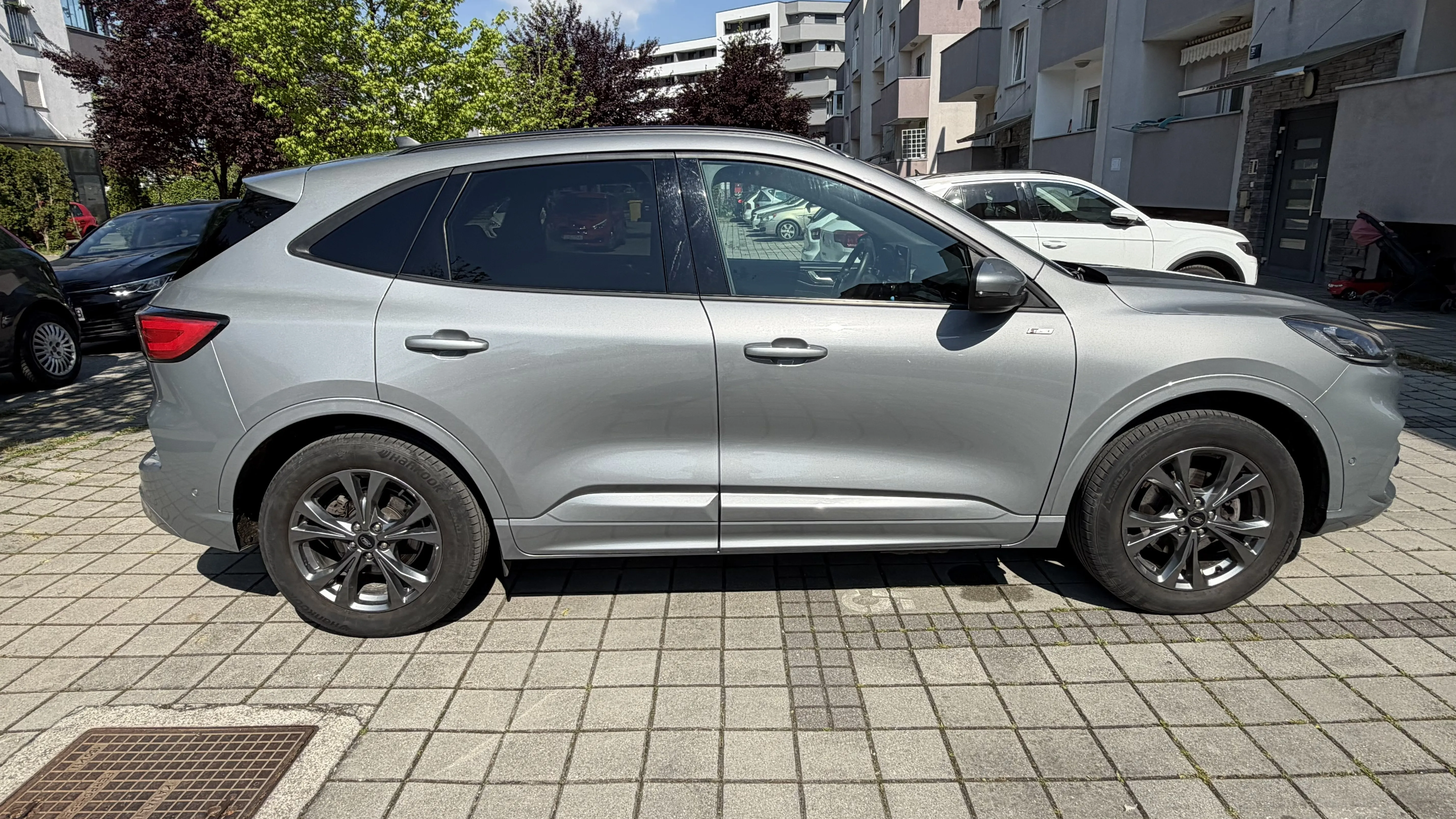 ford kuga 2,5 phev; st-line x oprema. 11/2021 (još uvijek u garanciji) - slika 6