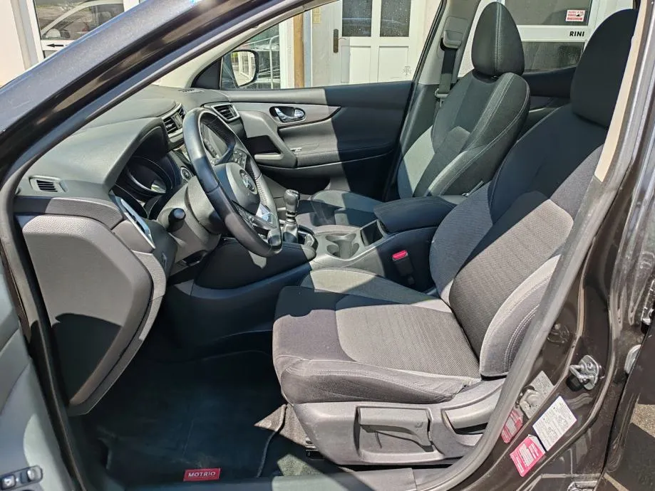 nissan qashqai 1,2 dig-t - slika 16