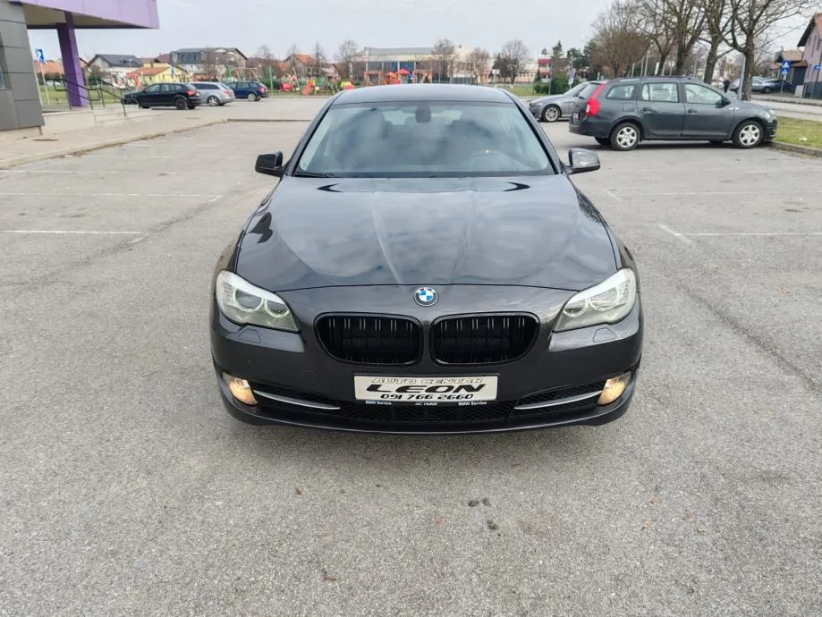 bmw serija 5 520d automatik, 2011g, 274000 km, kartice 24/36 rata - slika 2