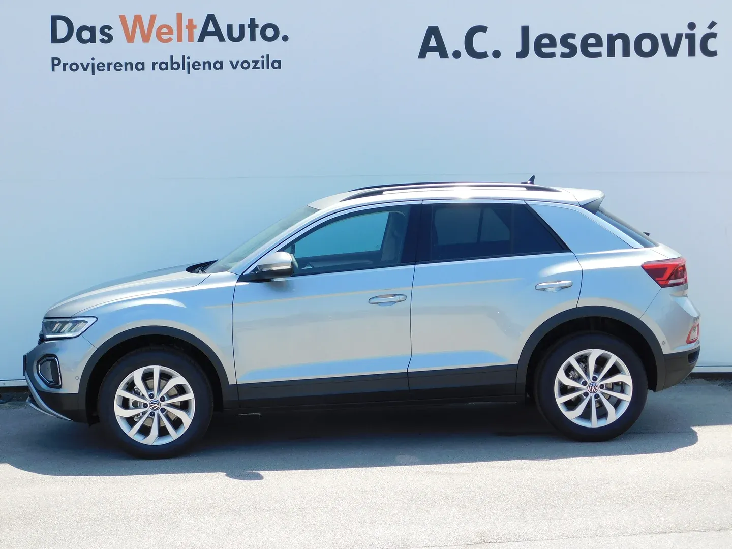 12638 volkswagen t-roc 1.0 tsi life plus - slika 6