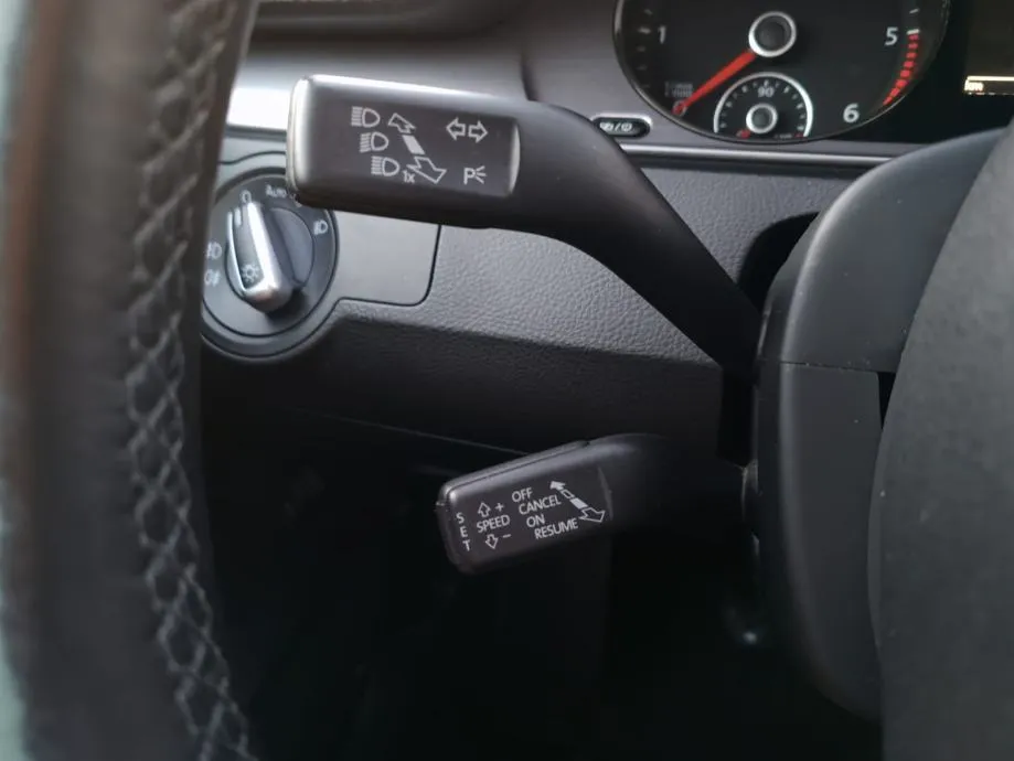 vw passat variant 1,6 tdi 153000 km , 2013 g. kartice - slika 16