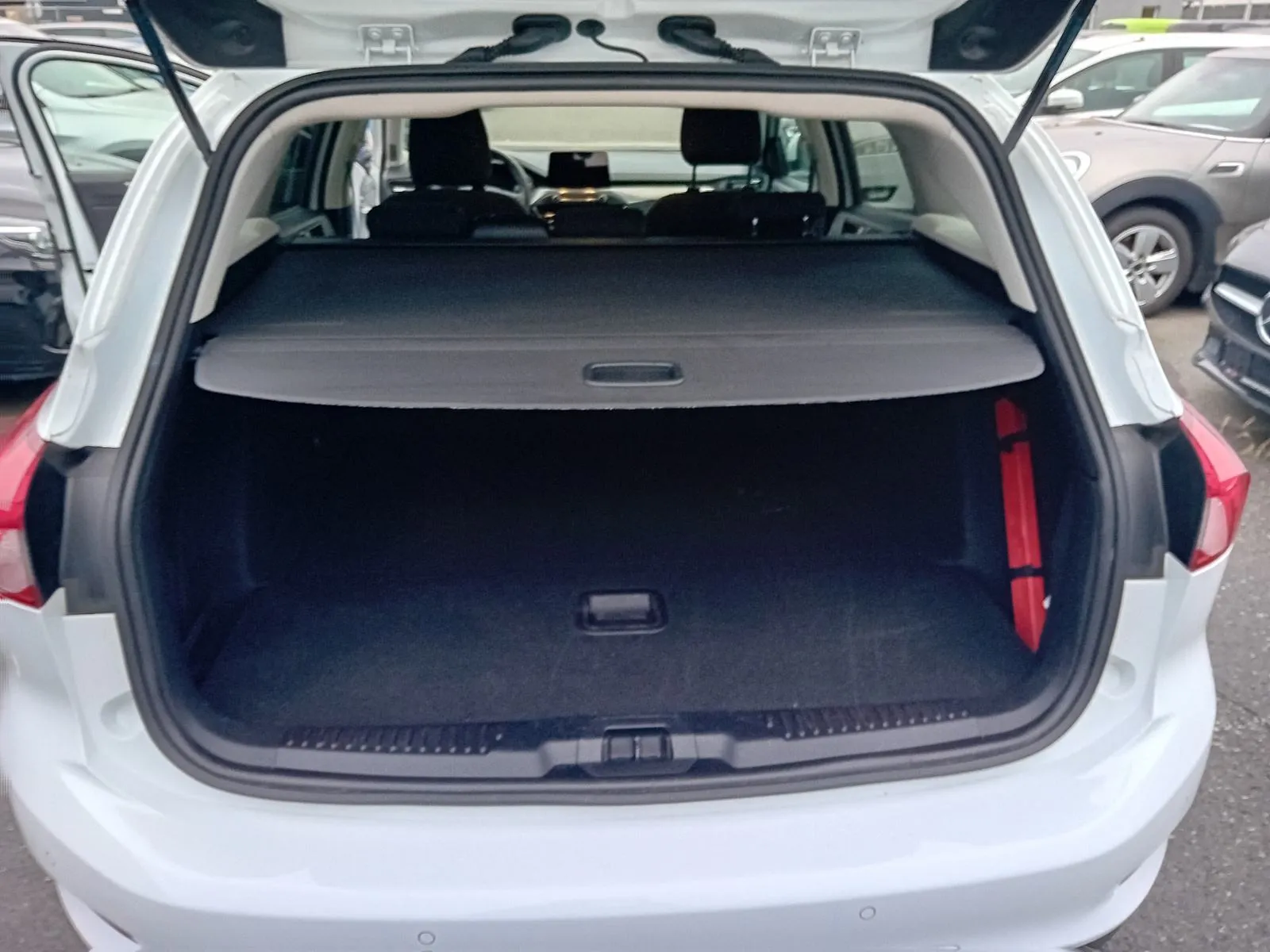 ford focus karavan 1,5 tdci ,do 2 godine jamstva,u sustavu pdv-a. - slika 8