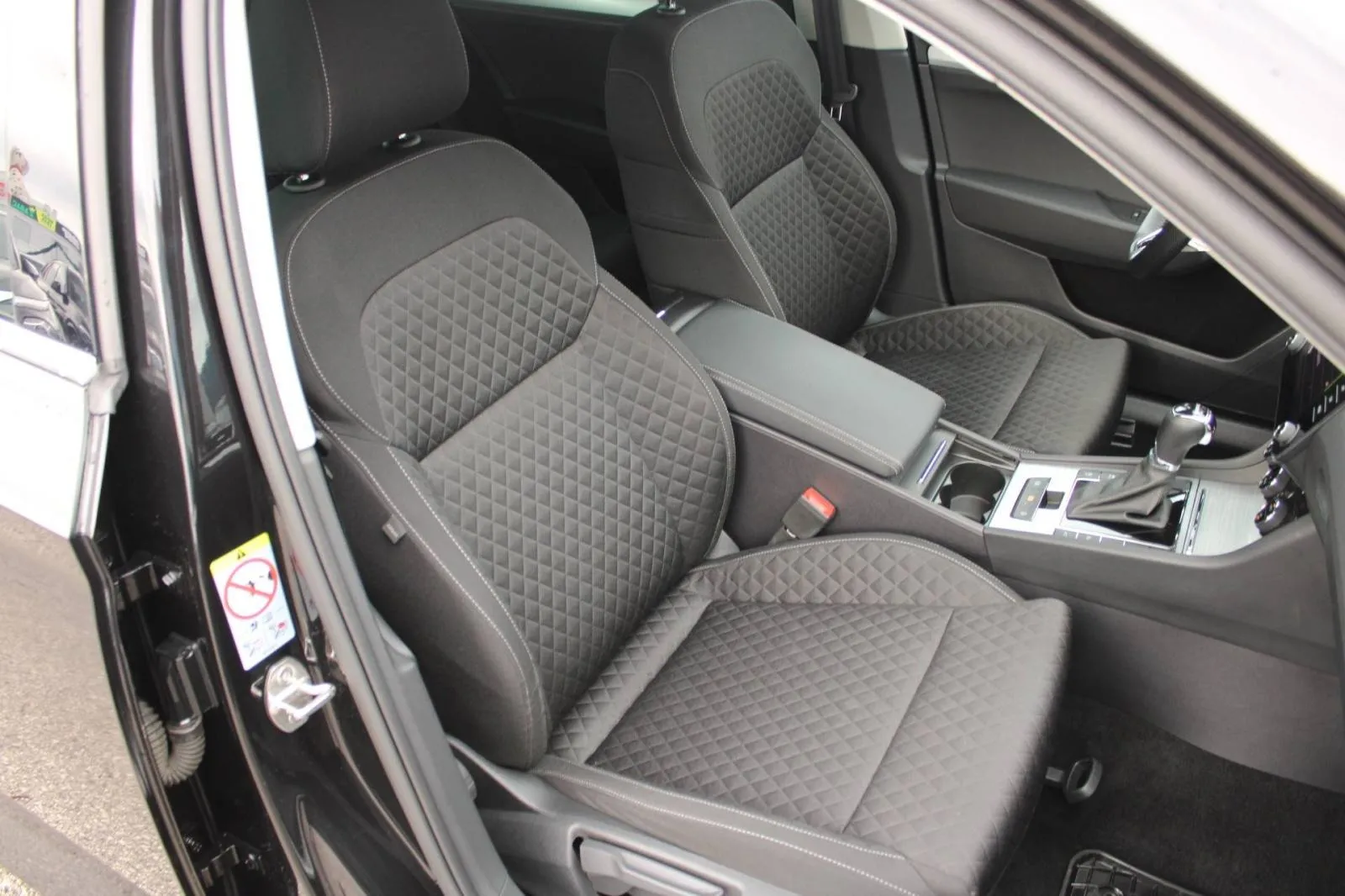 škoda superb 2.0 tdi dsg business *led, navigacija, kamera* - slika 15