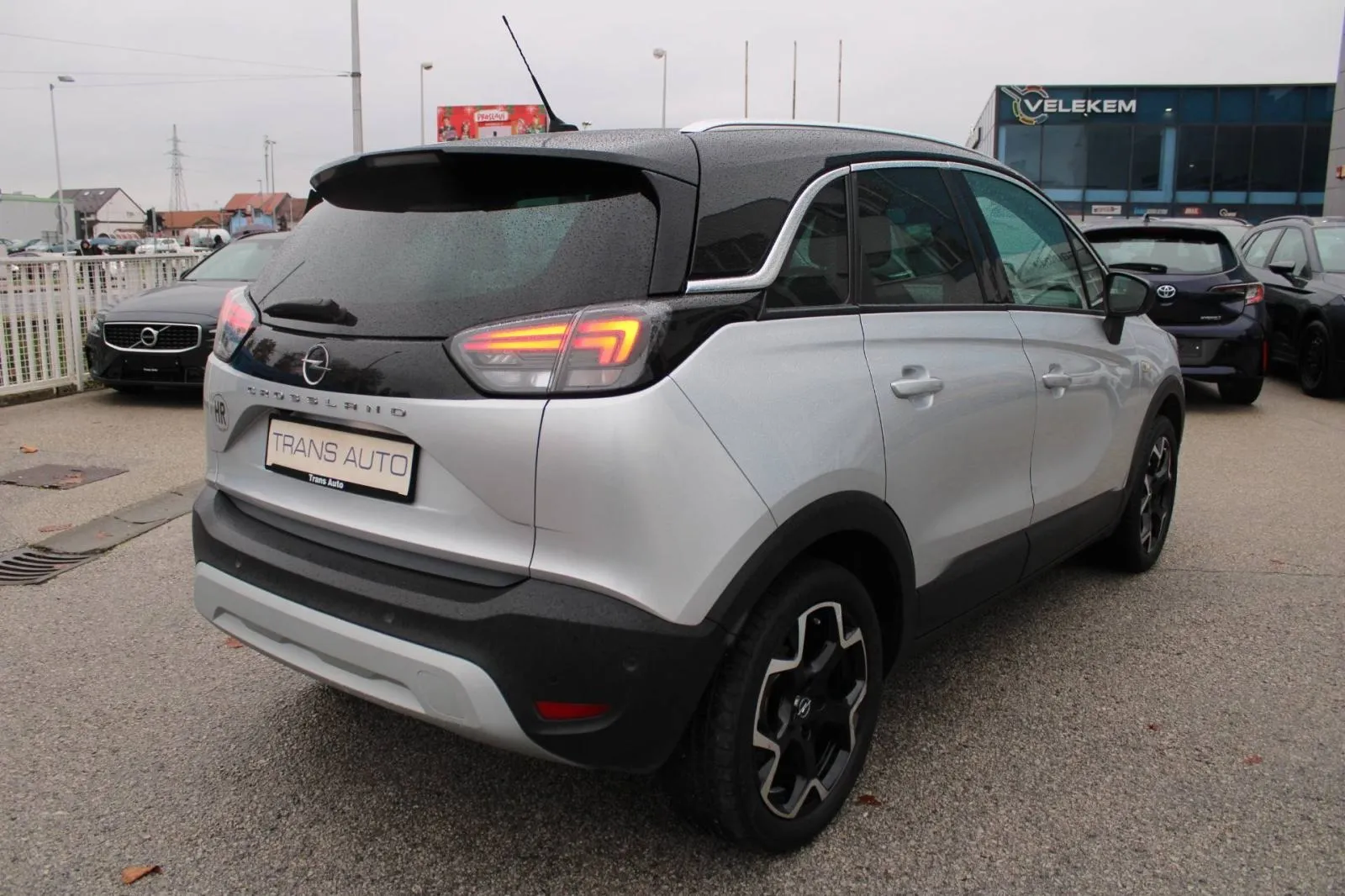 opel crossland 1.2 turbo ultimate *led, navigacija, kamera* - slika 5