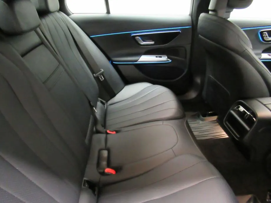 mercedes-benz e-klasa 220 d avantgarde - slika 12