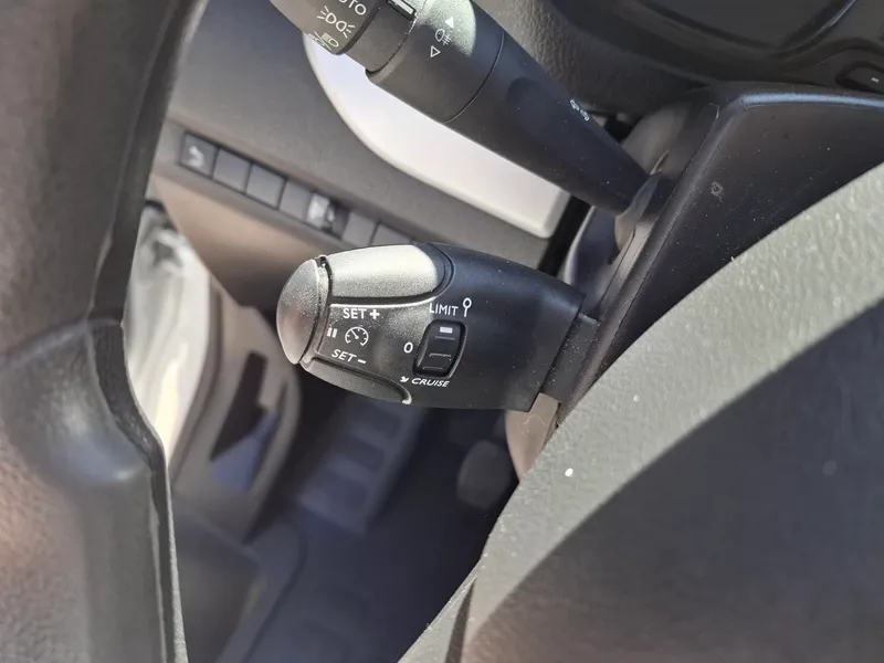 opel vivaro 2.0 cdti*122ks*klima*kuka za vuču*5+1* - slika 17