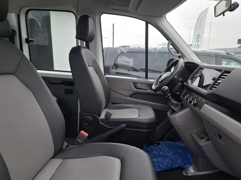 volkswagen crafter 2.0 tdi*140ks*klima*navigacija*kuka za vuču* - slika 12