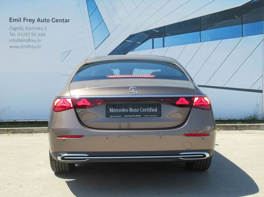 mercedes-benz e-klasa 220 d avantgarde - slika 7