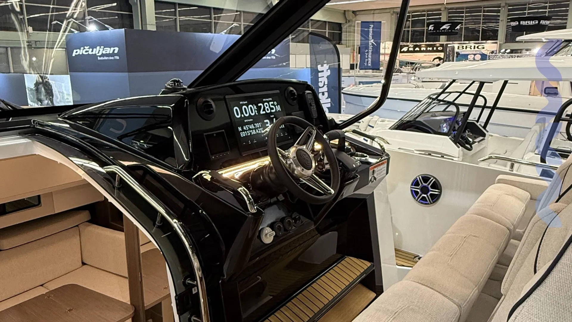 beneteau gran turismo 35 - dostupan odmah - slika 17