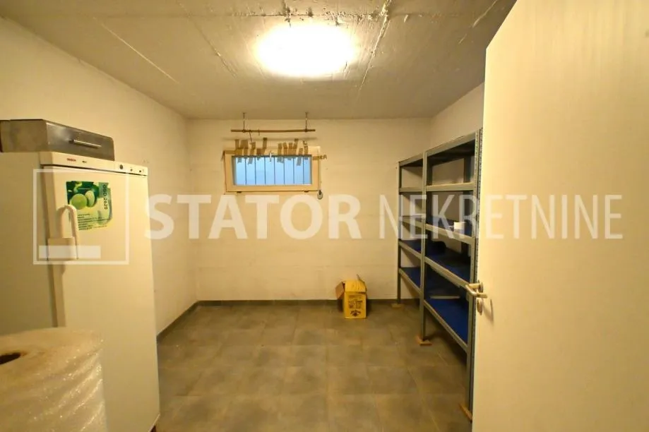 kuća: samobor, 240.00 m2 (prodaja) - slika 24